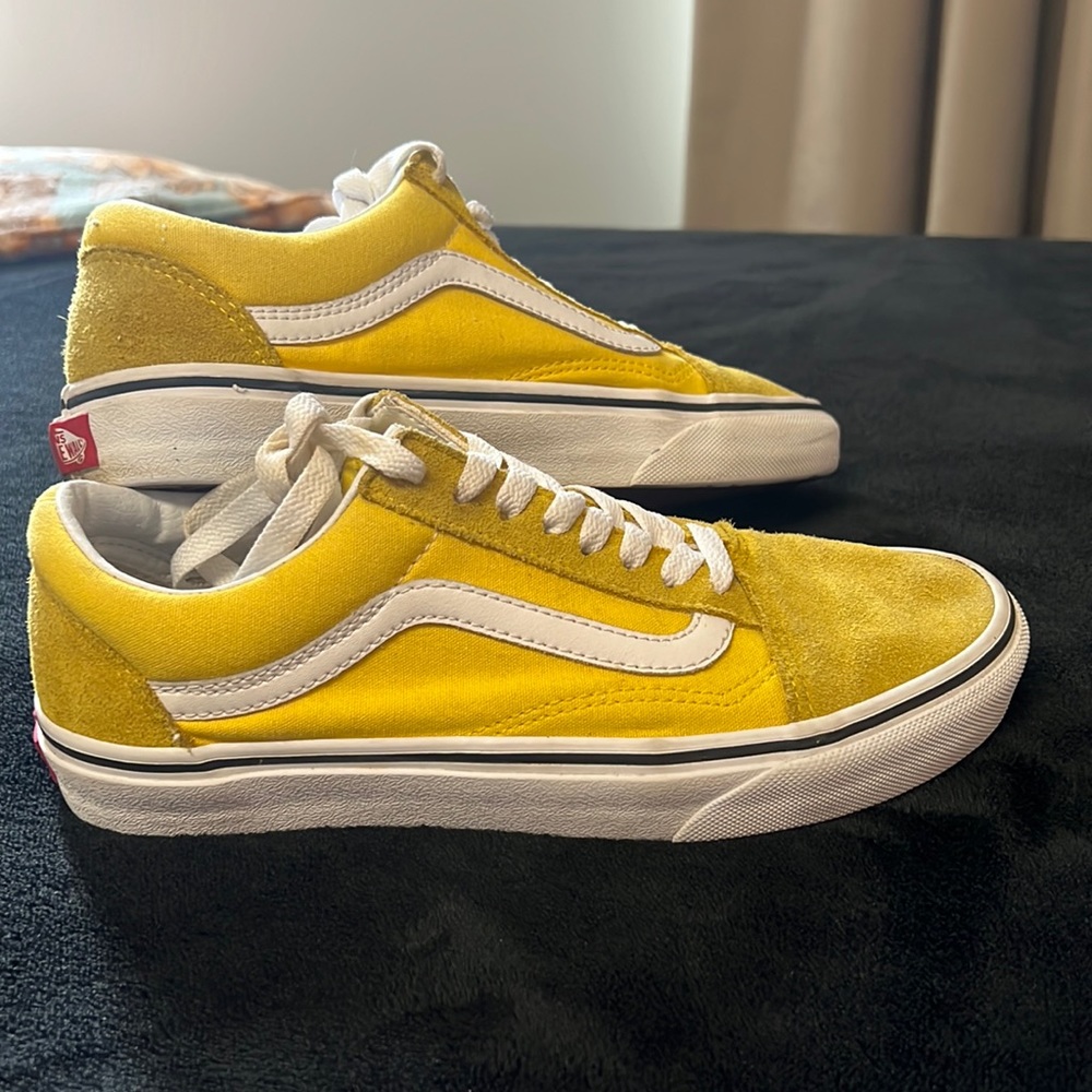 Yellow old skool vans